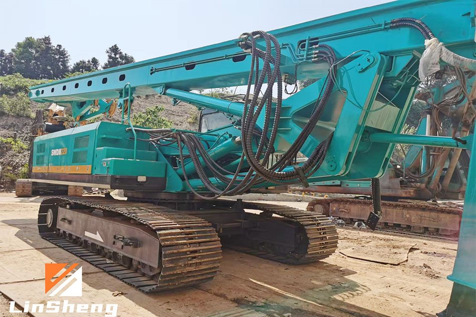 2016 Sunward SWDM220 Rotary drilling rig